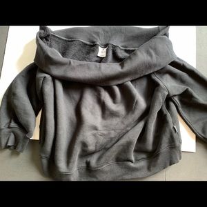 Good American The Cold Shoulder Sweater